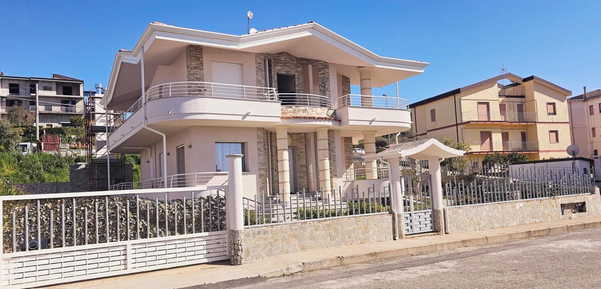 Grillo Superior Apartments Capo Vaticano Exterior foto